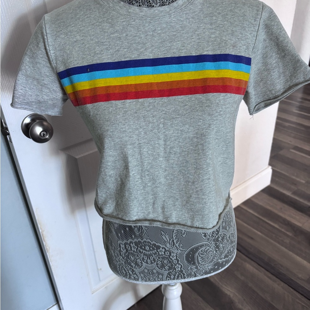 FULL TILT Kids Shirt with Rainbow Stripes SZ S